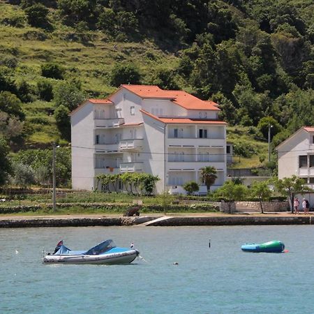 Apartments And Rooms By The Sea Supetarska Draga - Donja, Rab - 2001 Exterior photo